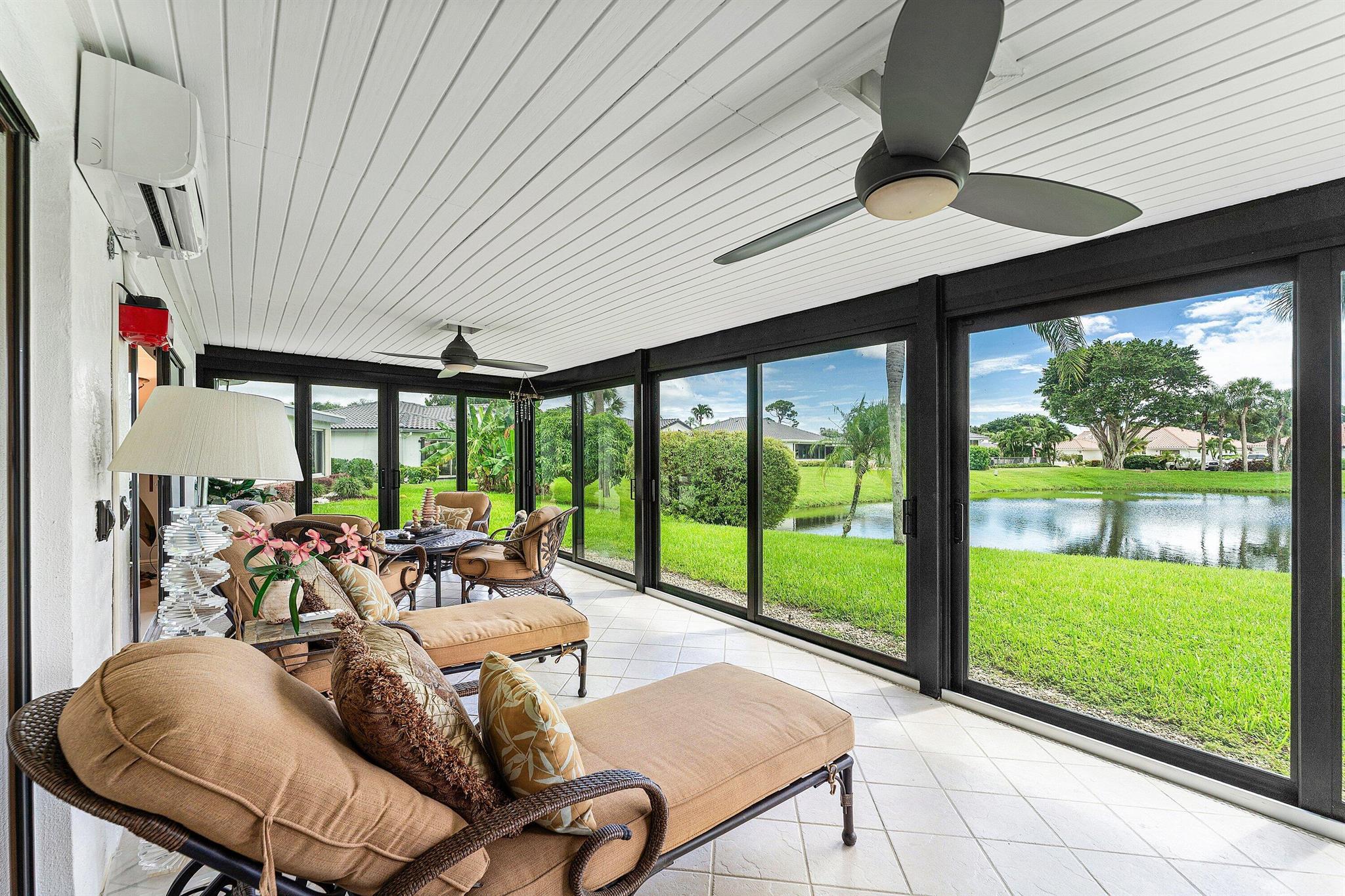 WOODS AT HUNTERS RUN COND - Residential