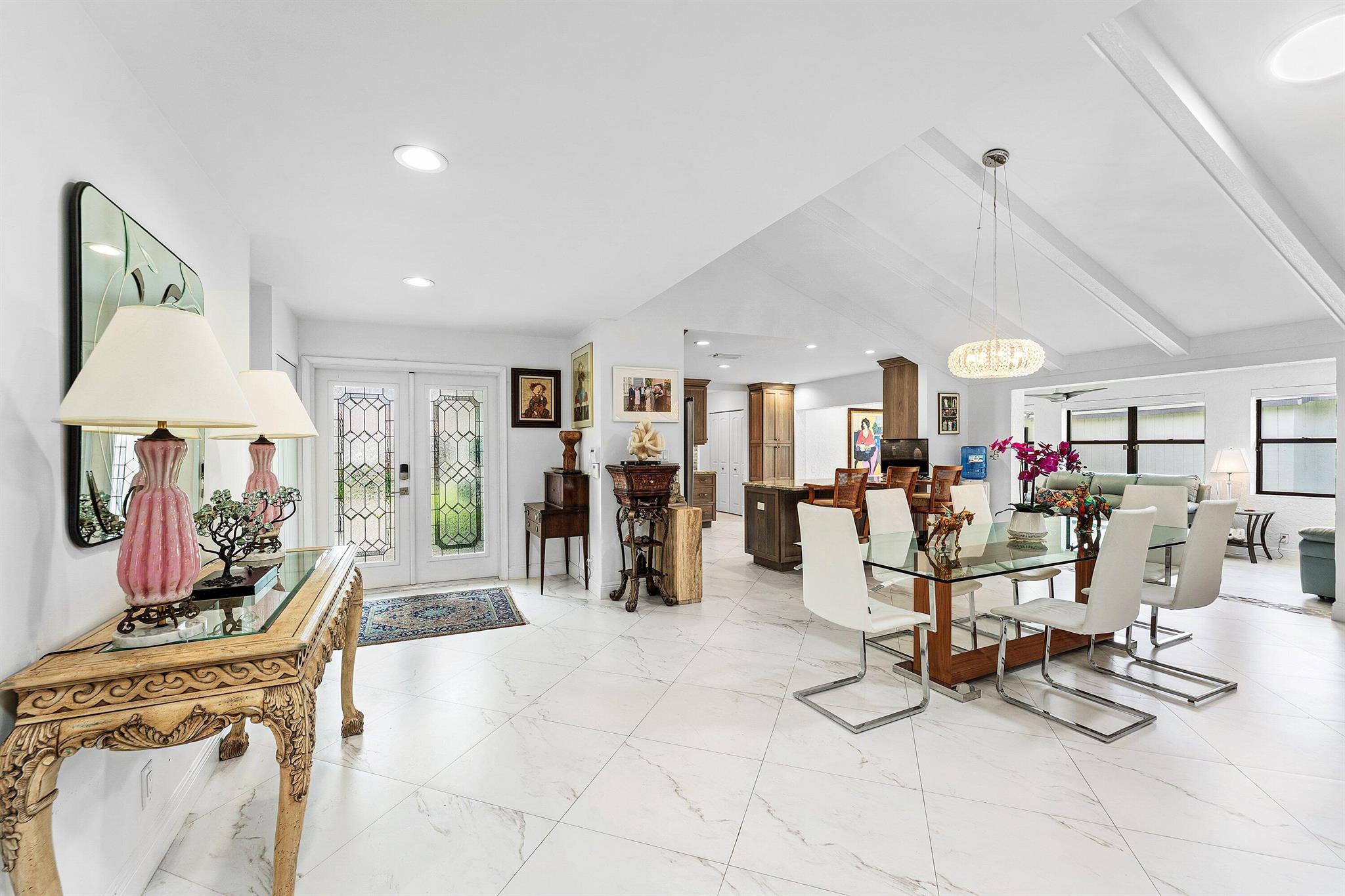 WOODS AT HUNTERS RUN COND - Residential