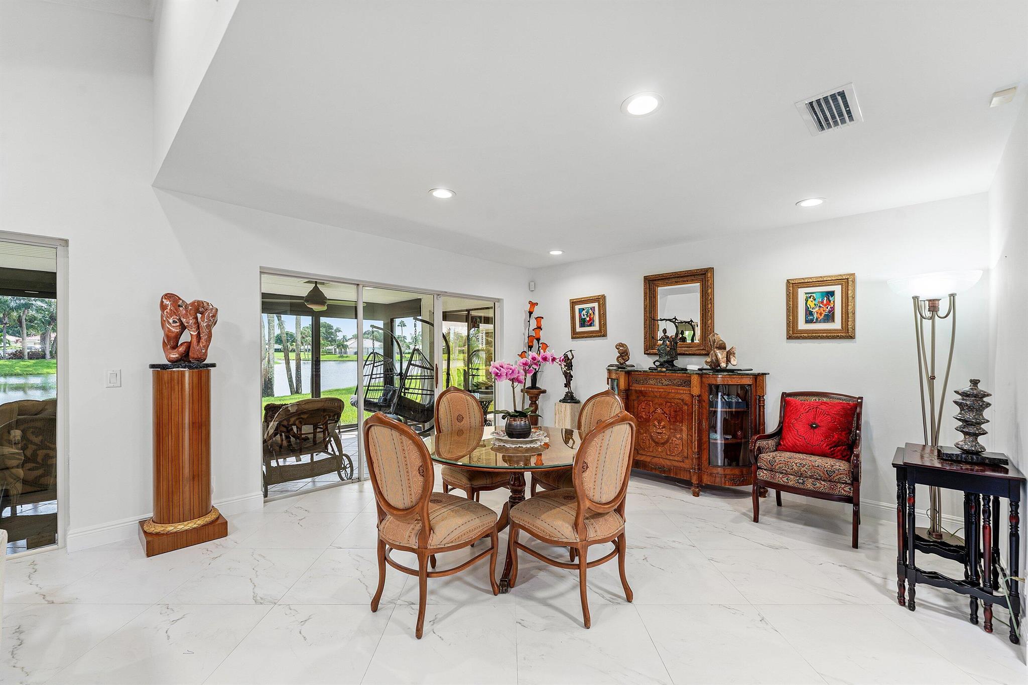 WOODS AT HUNTERS RUN COND - Residential