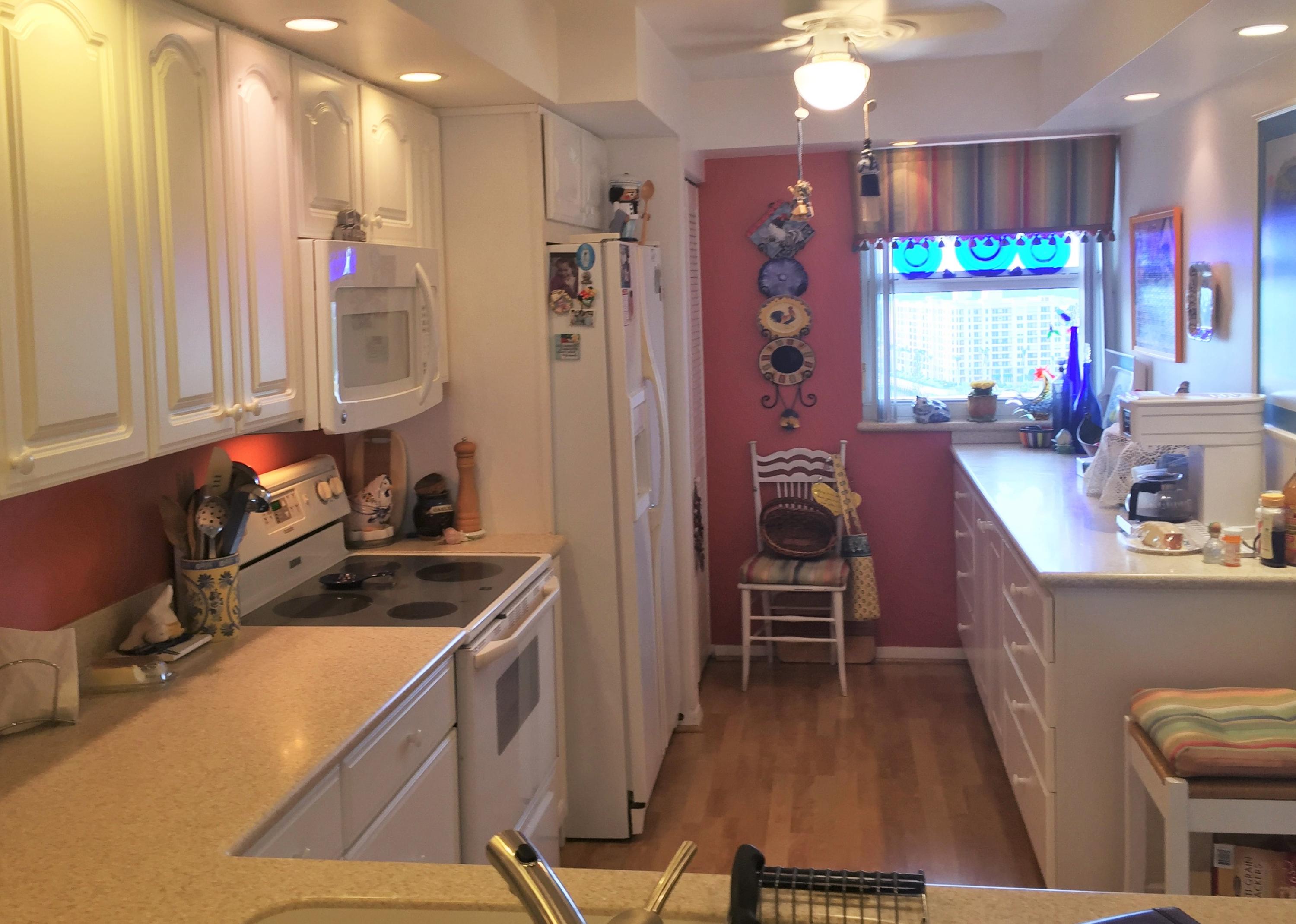 CENTURY PLAZA CONDO - Residential