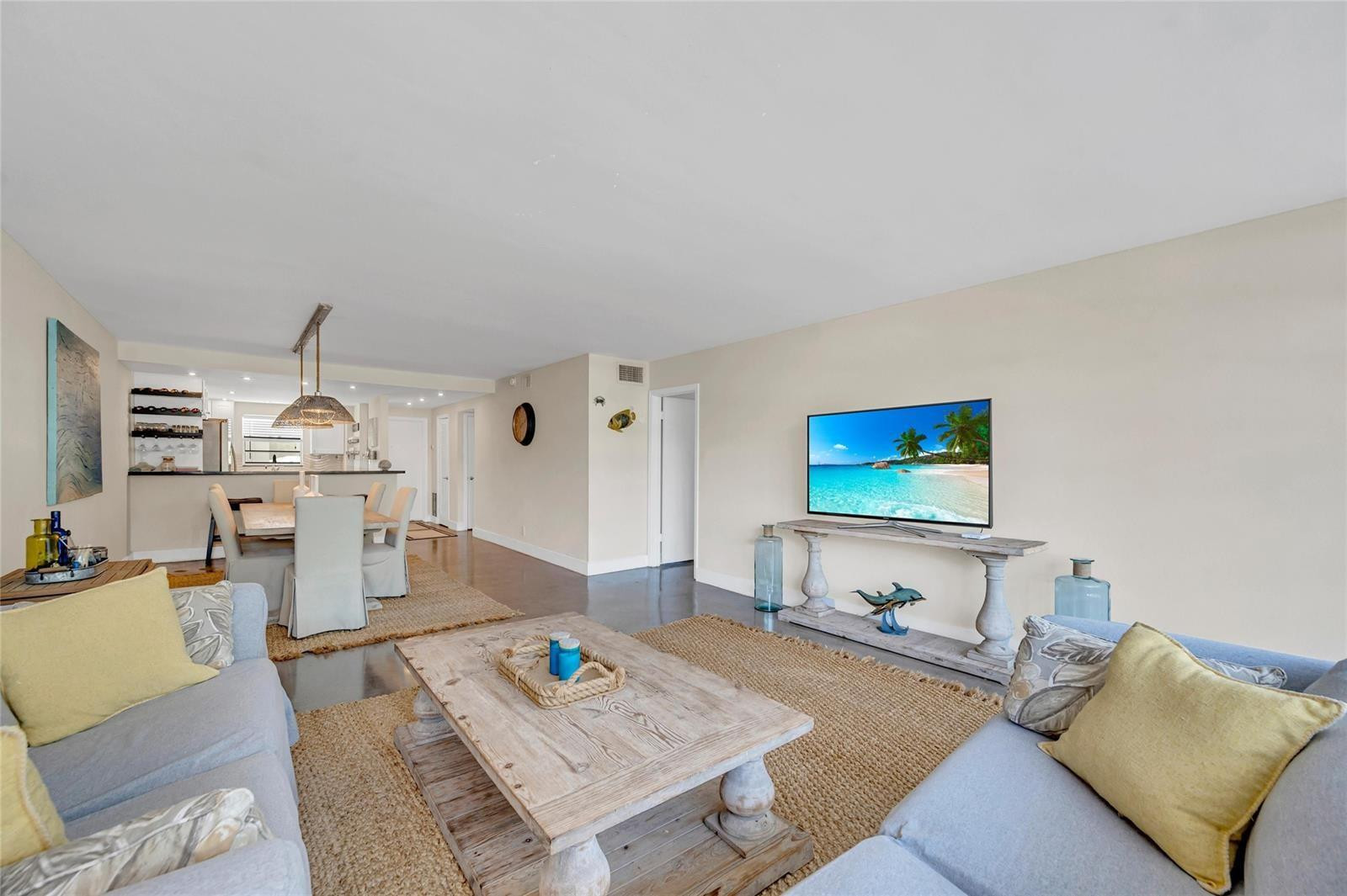 Ridgeview Towers Condo - Residential Lease