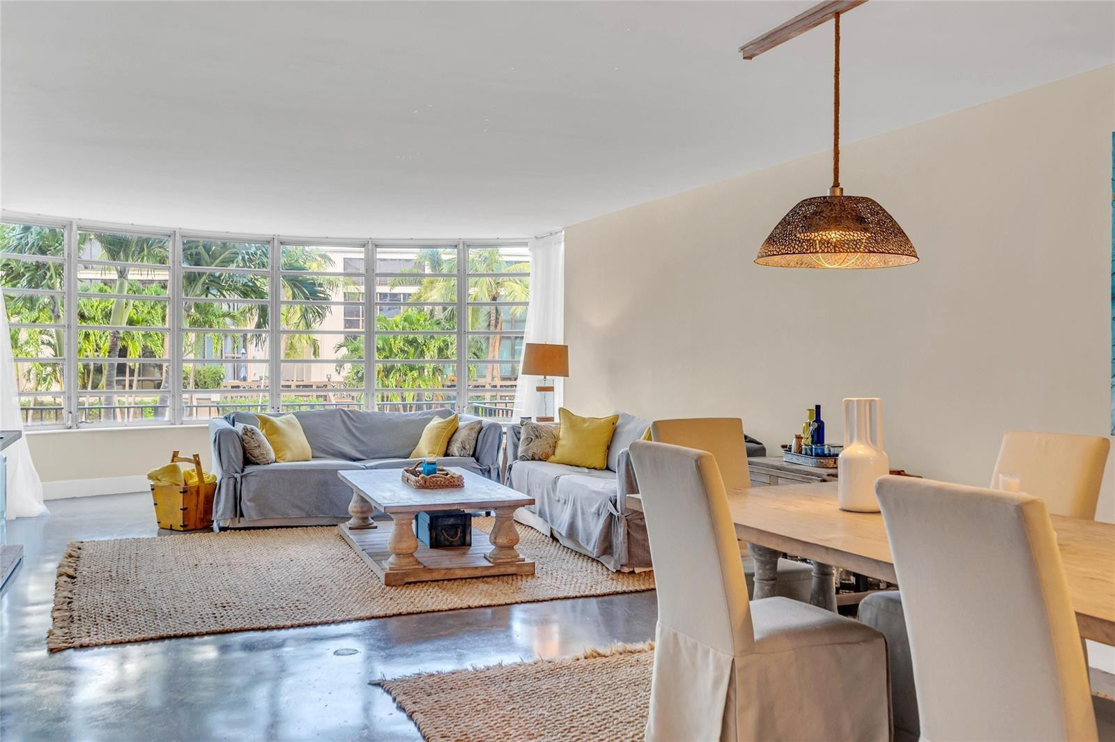 Ridgeview Towers Condo - Residential Lease