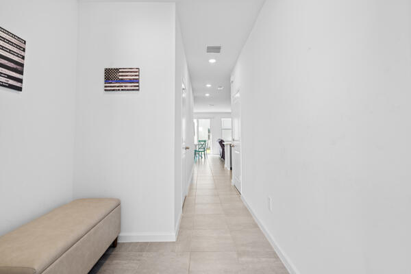 419 Salisbury Circle