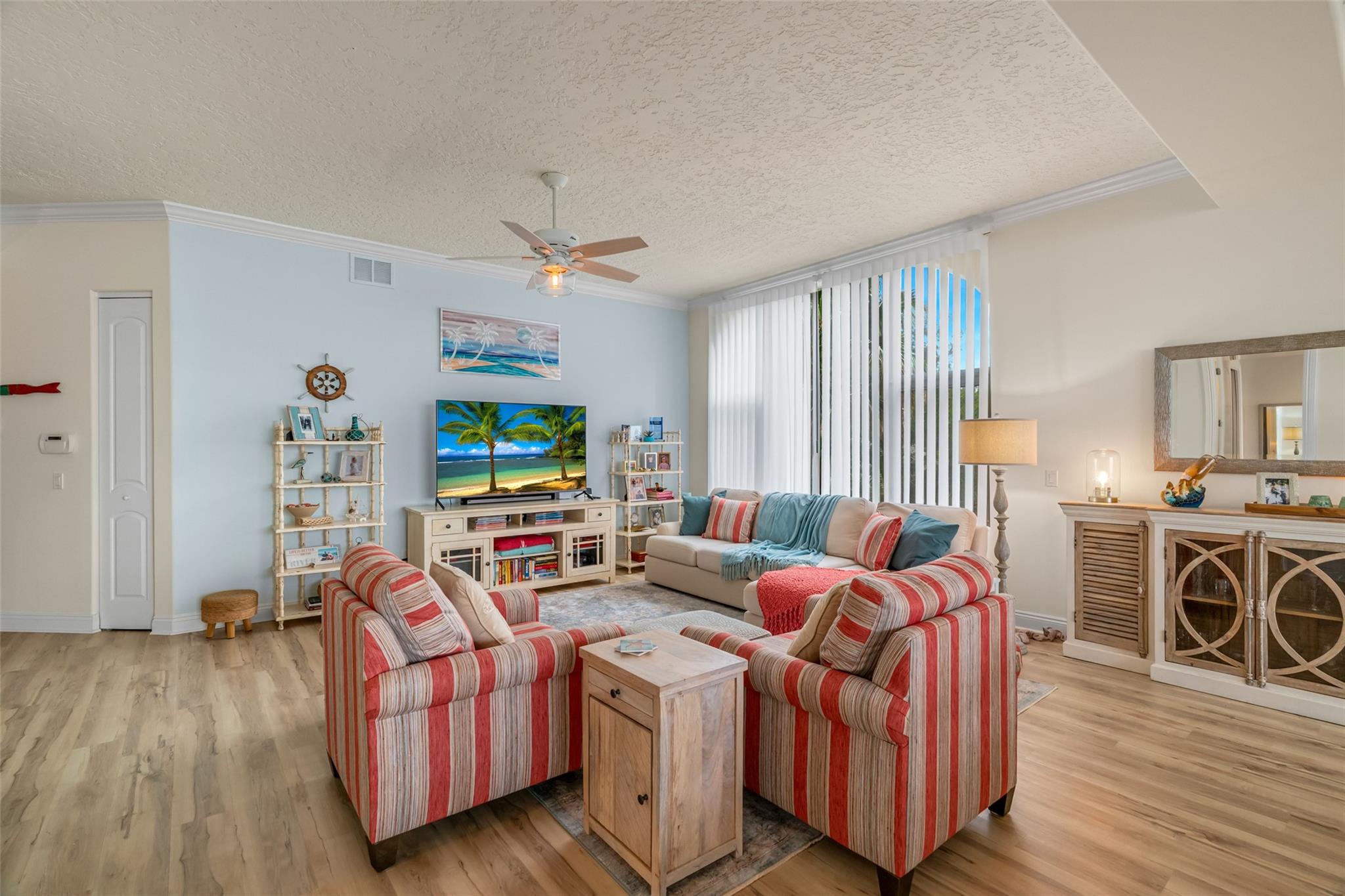 1701 Gulfstream Ave 729, Fort Pierce, FL, 34949/$865,000 4 1701 Gulfstream Ave 729