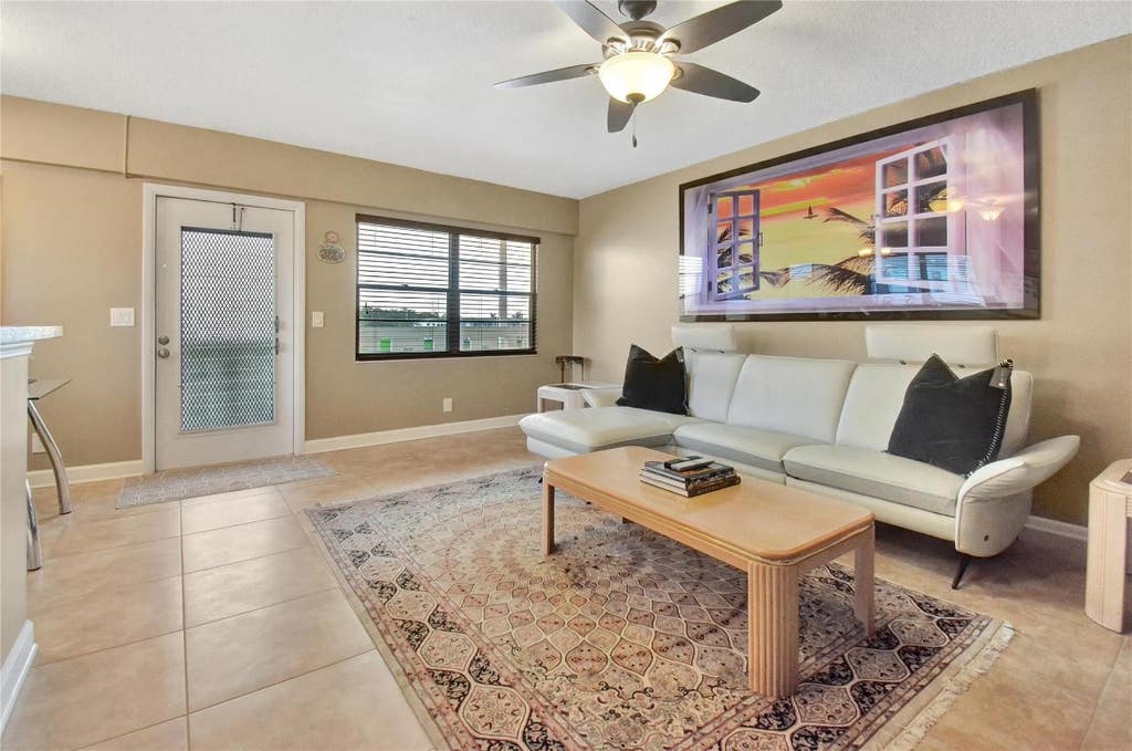 Photo of 33 Fanshaw A #33, Boca Raton, FL 33434 (MLS # F10539053)