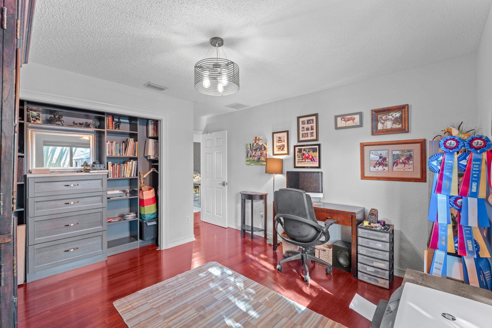 SUGAR POND MANOR OF WELLI - Residential Lease