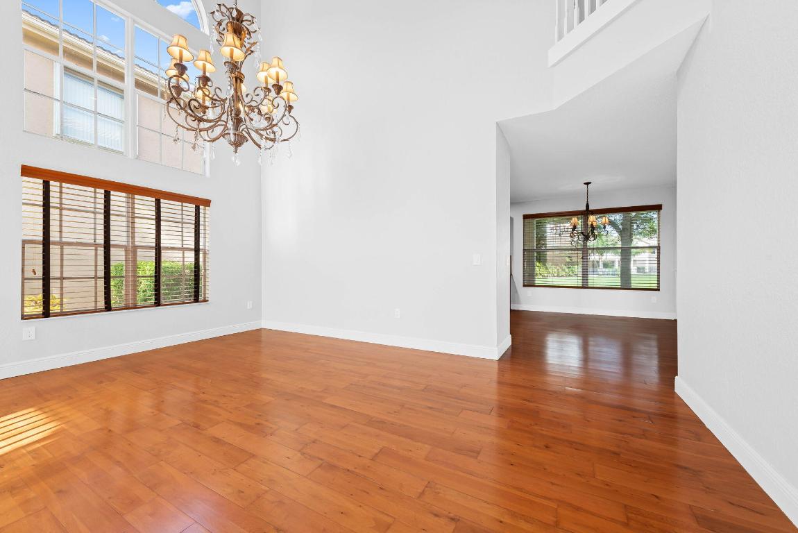 10774 Sunset Ridge Circle