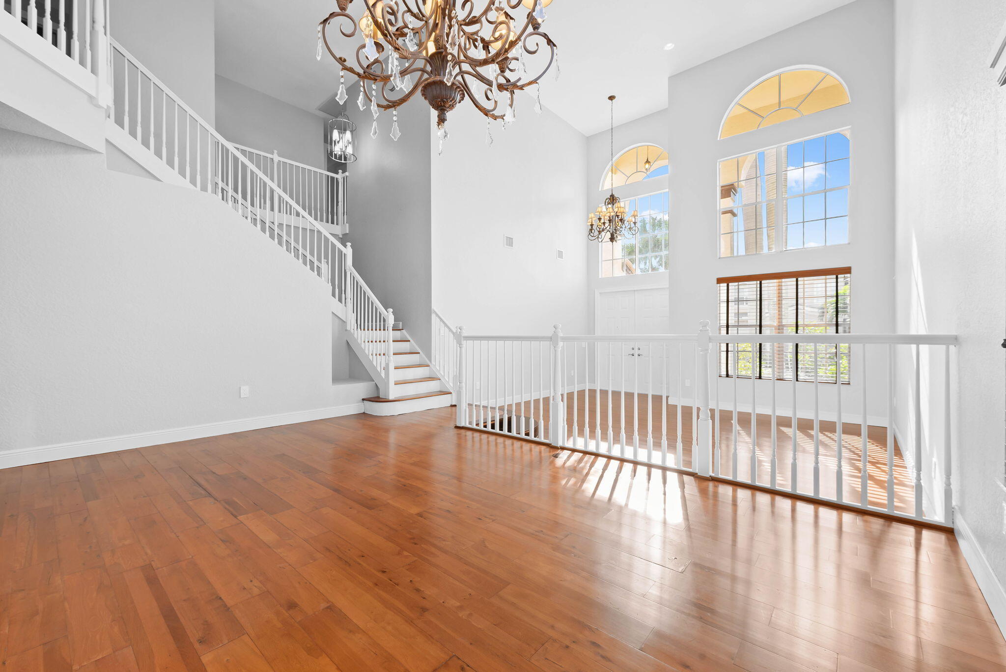 10774 Sunset Ridge Circle