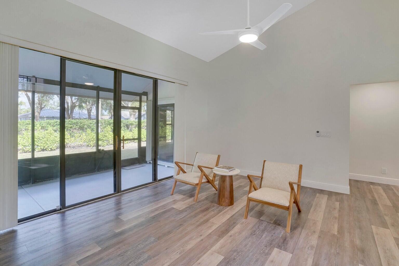 WINSTON PARK - Residential