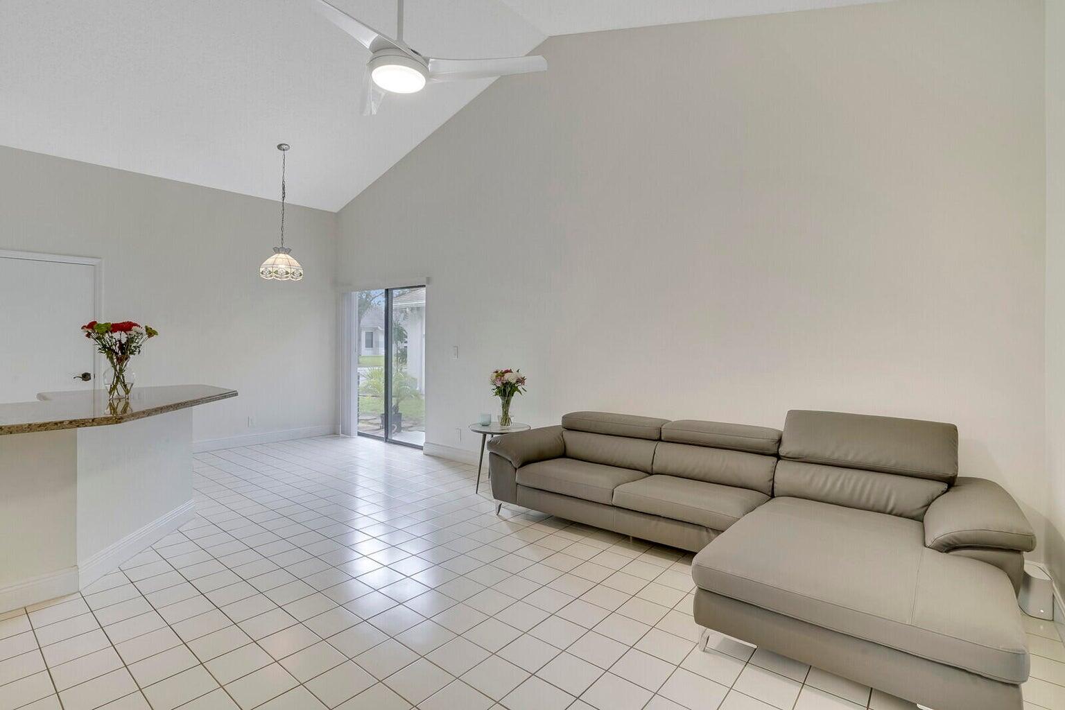 WINSTON PARK - Residential