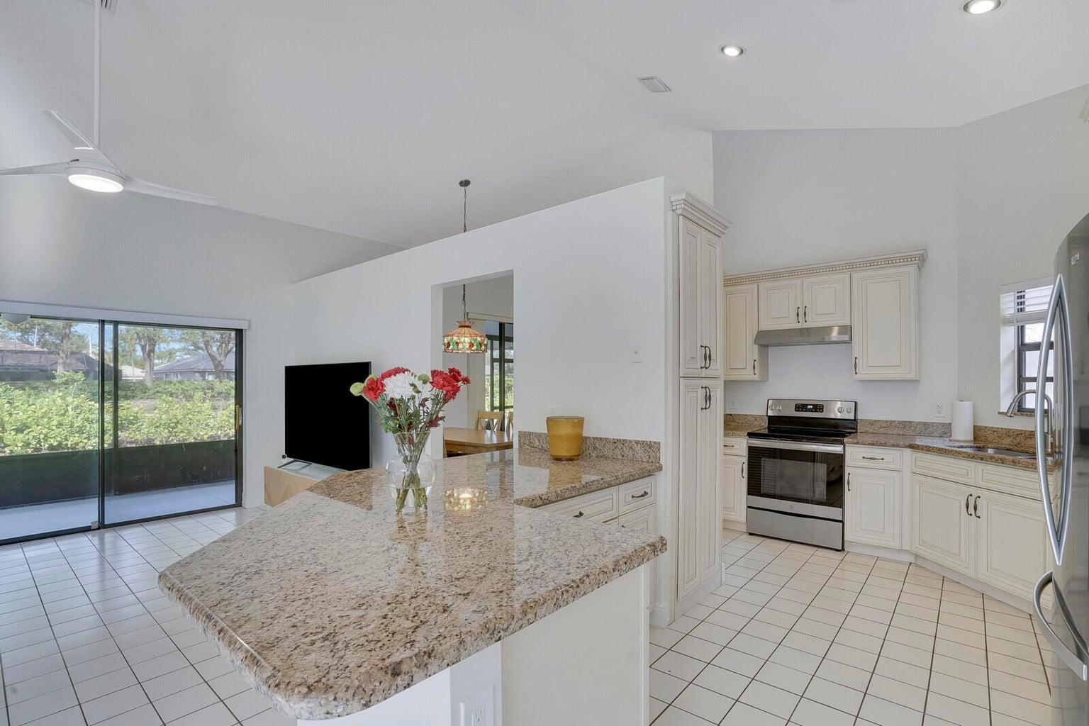 WINSTON PARK - Residential