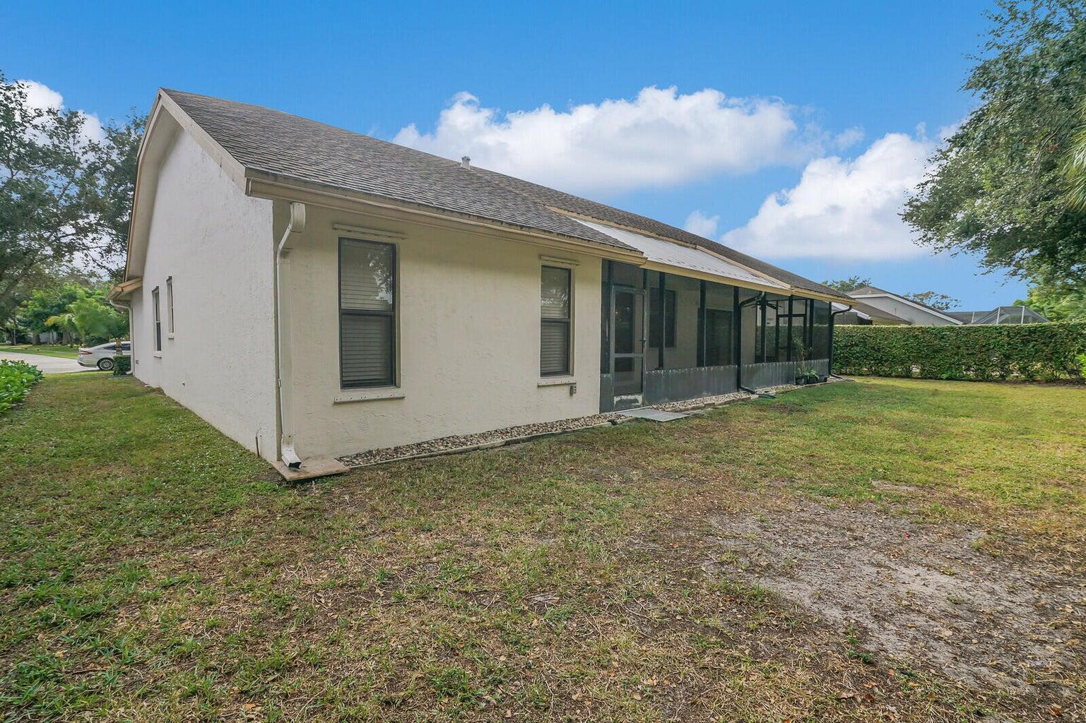 WINSTON PARK - Residential