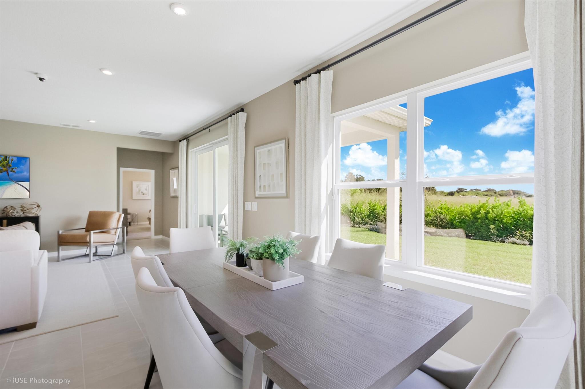 SPIRIT OF SEBASTIAN - Residential Lease