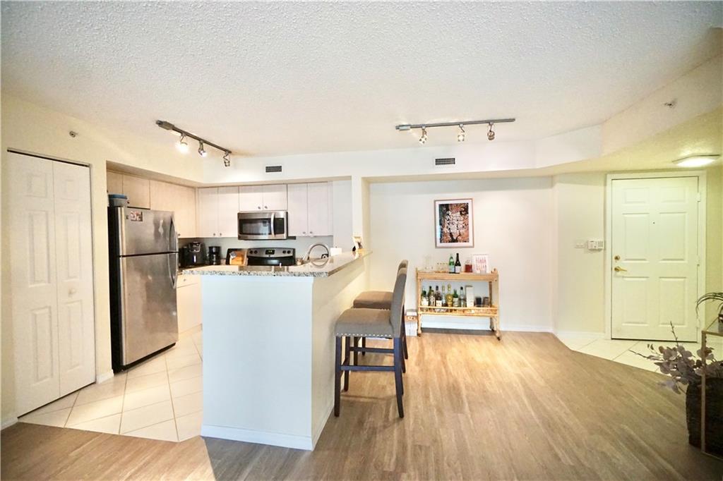 FLAGLER POINTE CONDO - Residential