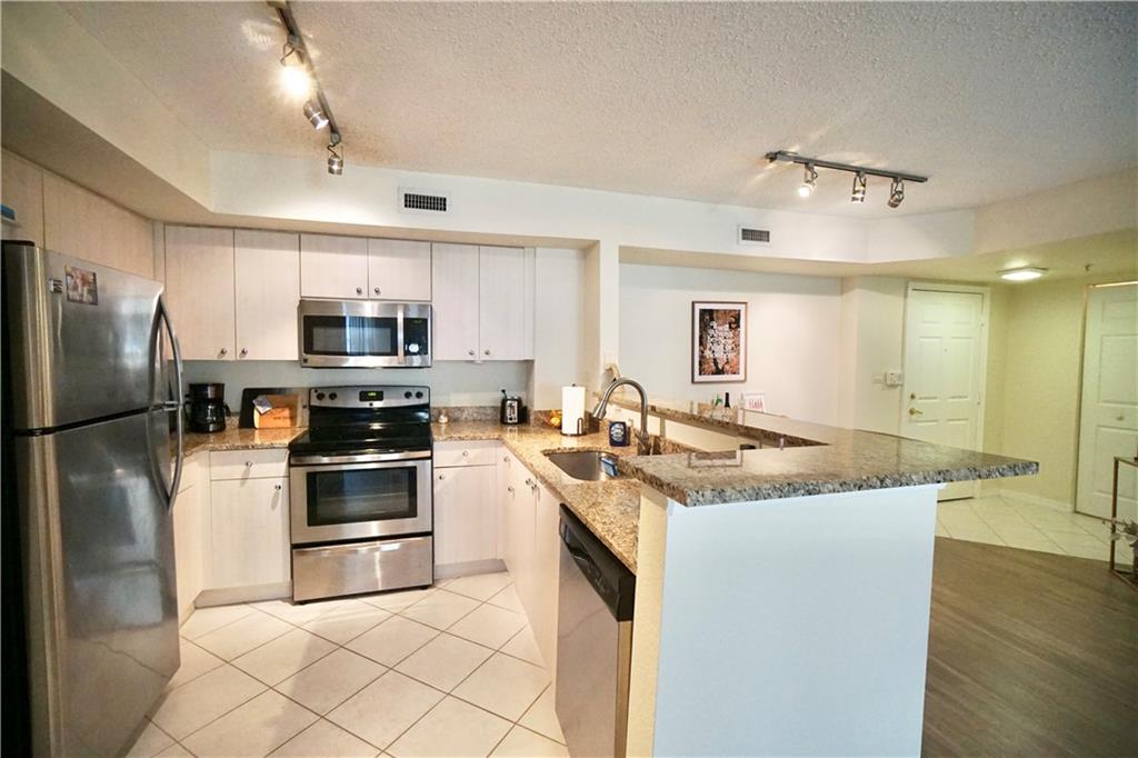 FLAGLER POINTE CONDO - Residential