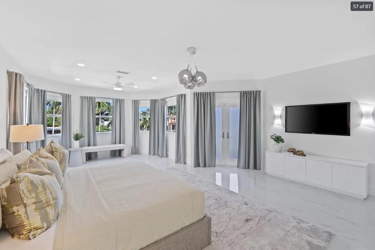 LAS OLAS ISLES - Residential