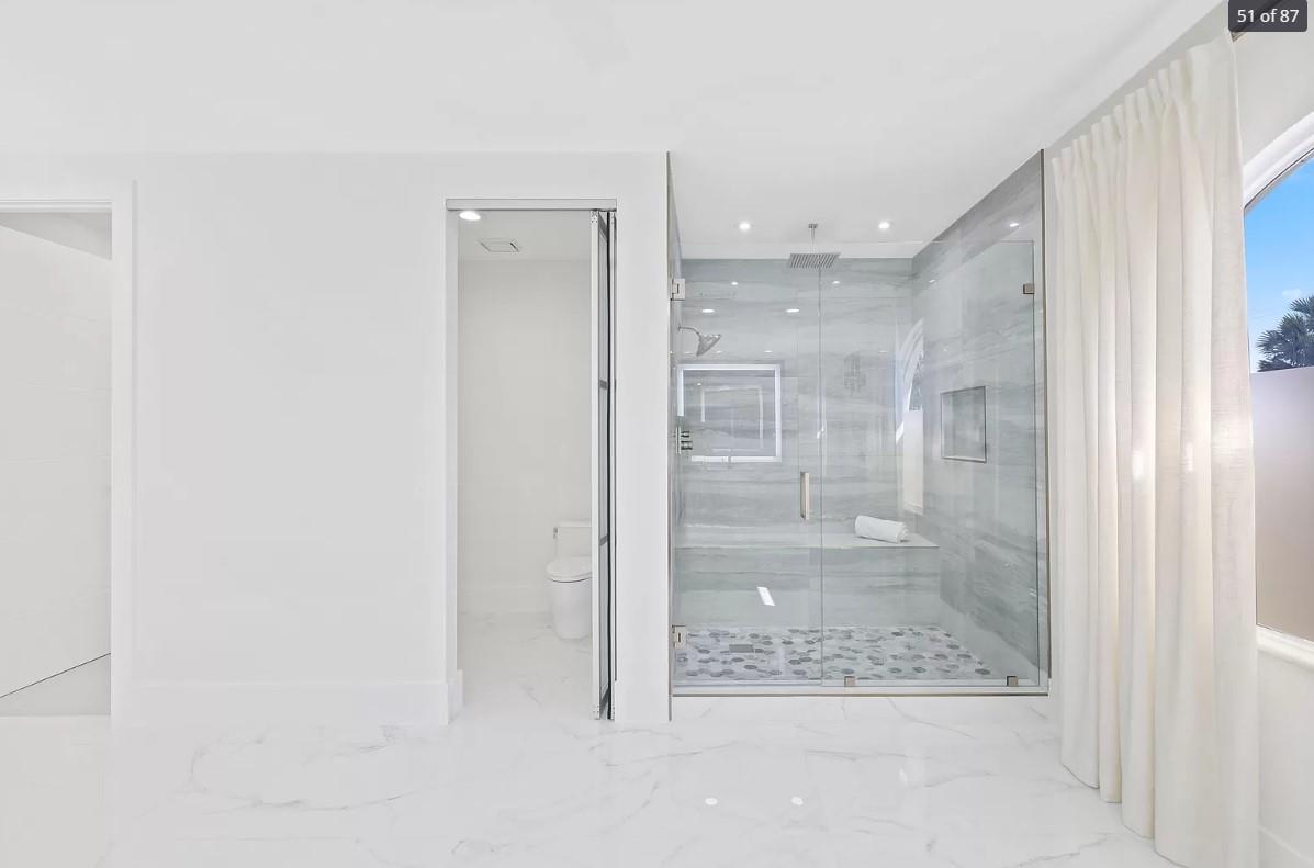 LAS OLAS ISLES - Residential