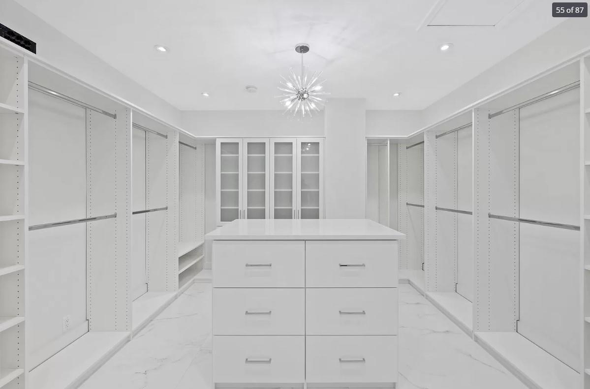 LAS OLAS ISLES - Residential