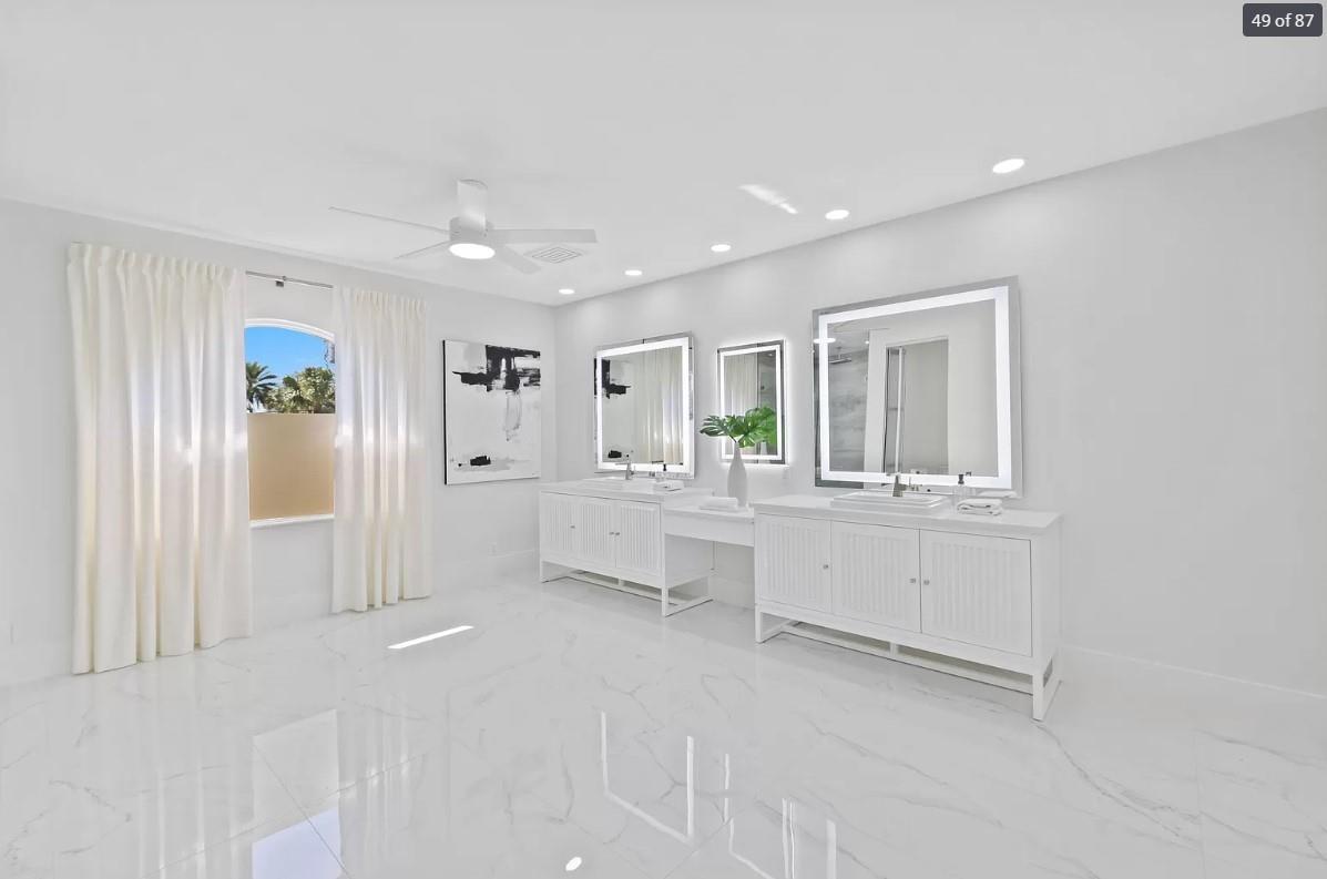 LAS OLAS ISLES - Residential