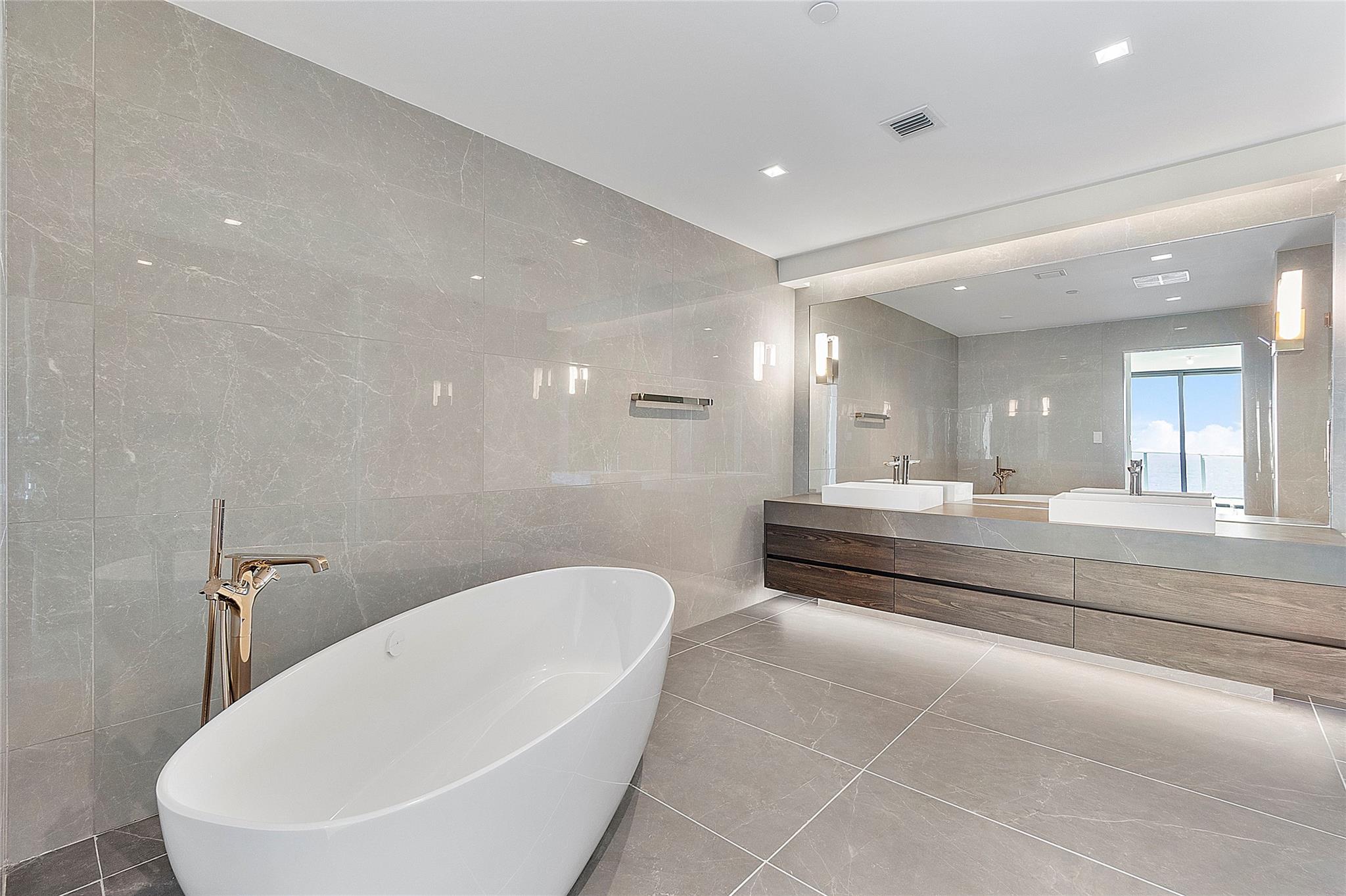 SOLEMAR Beachfront Condo - Residential