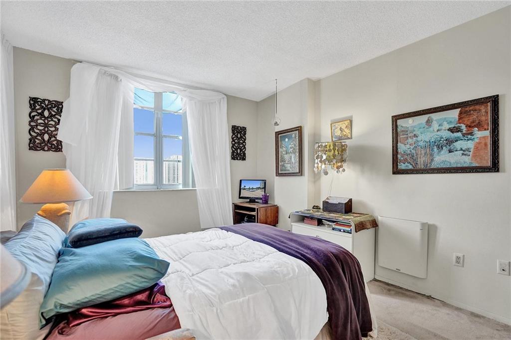 ARLEN HOUSE - Residential