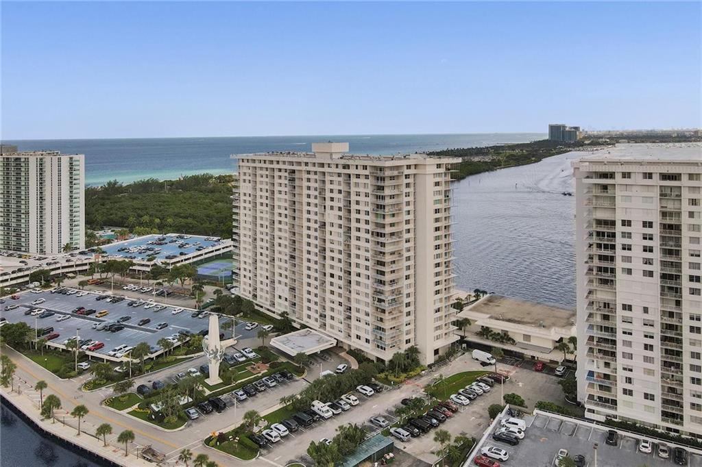 ARLEN HOUSE - Residential