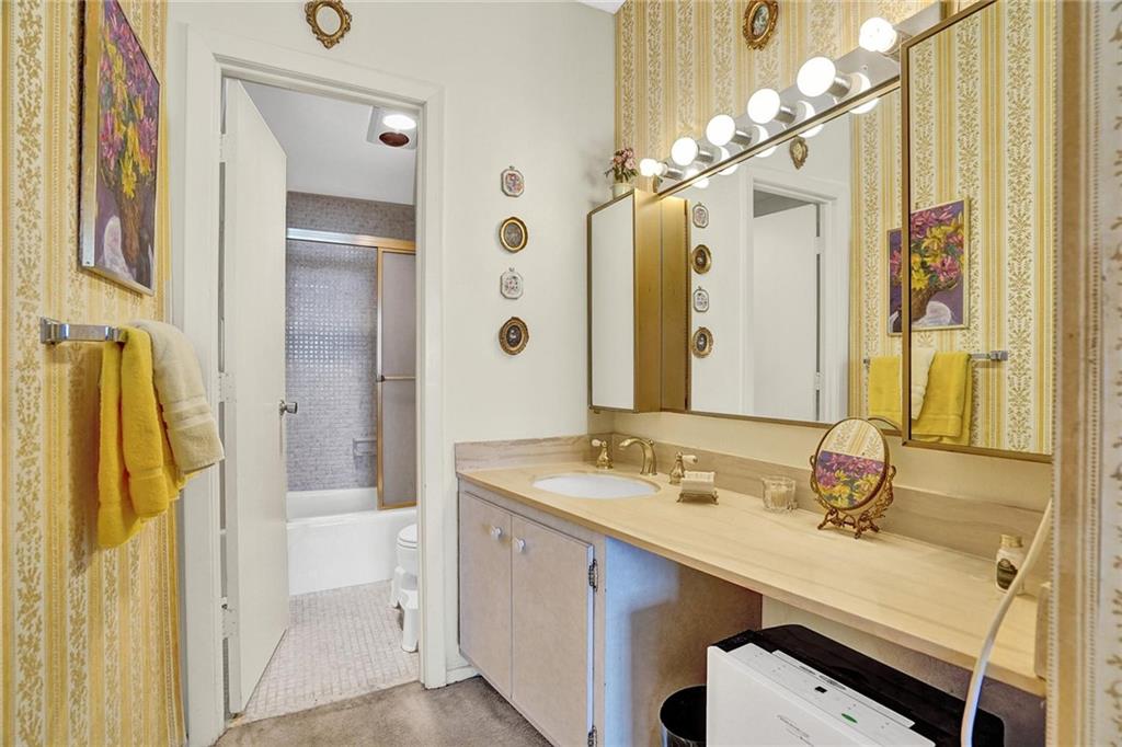 ARLEN HOUSE - Residential