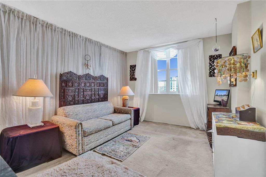 ARLEN HOUSE - Residential