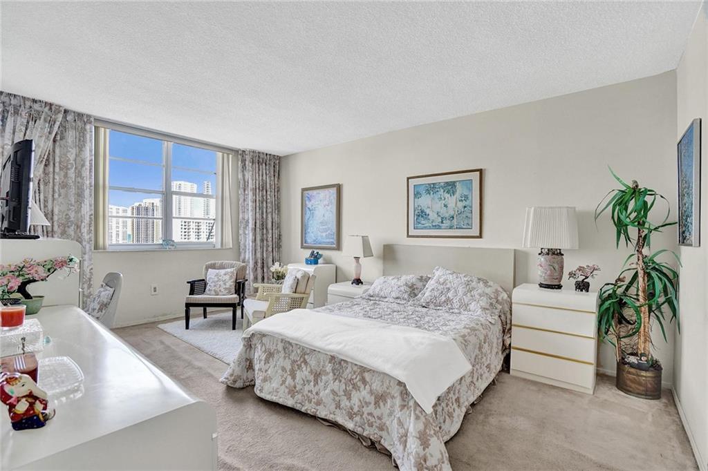 ARLEN HOUSE - Residential