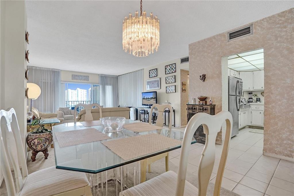 ARLEN HOUSE - Residential