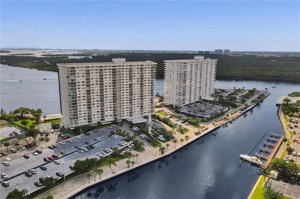 ARLEN HOUSE - Residential