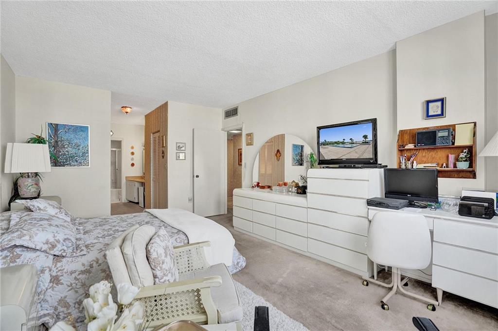 ARLEN HOUSE - Residential