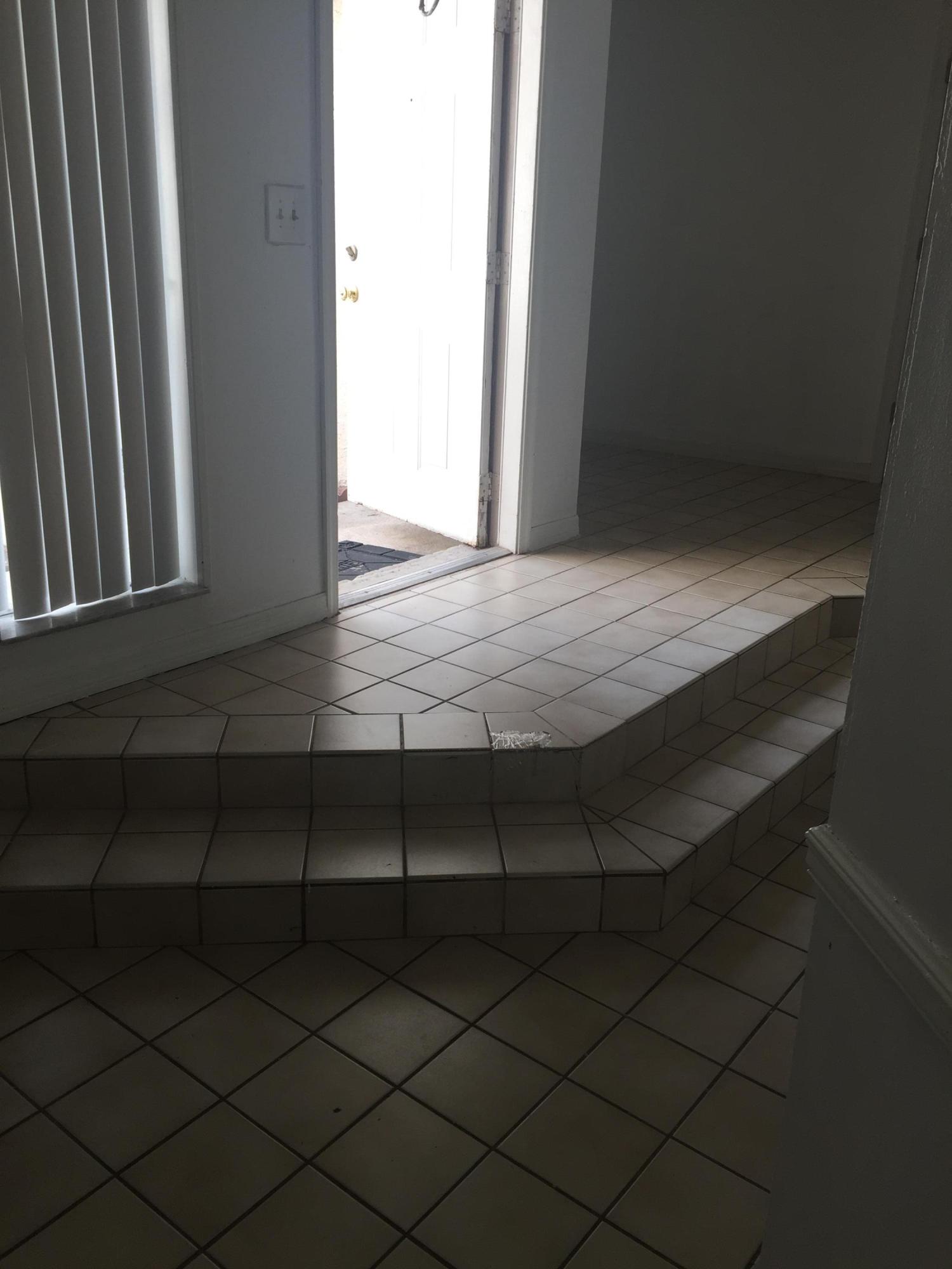 STRAWBERRY LAKES 3 - Residential Lease