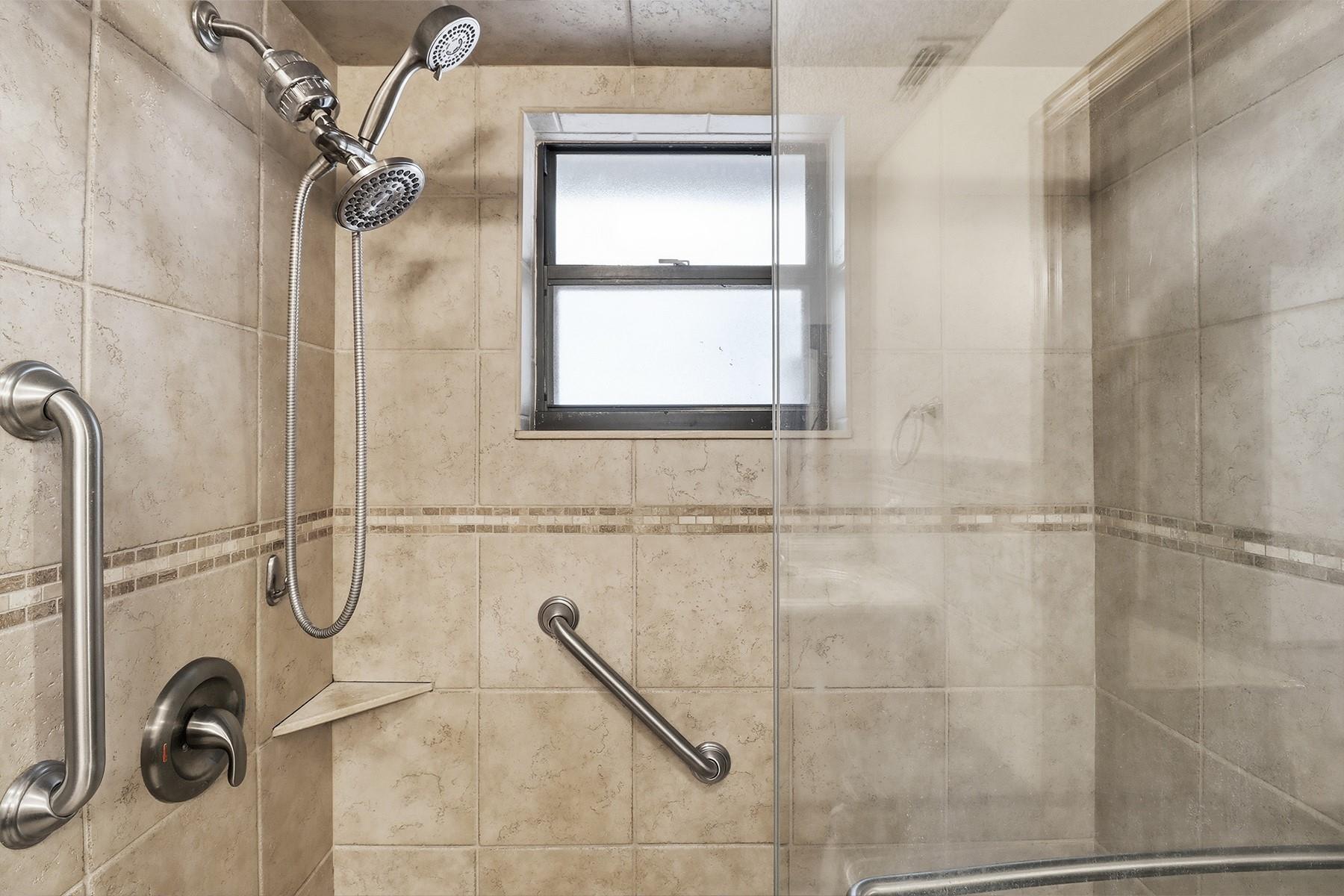 Deerwood - Residential