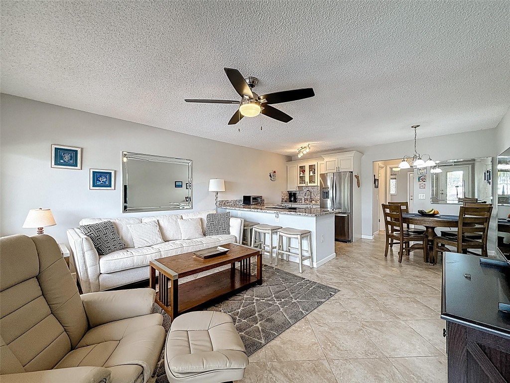 800 SW 11th Avenue 12