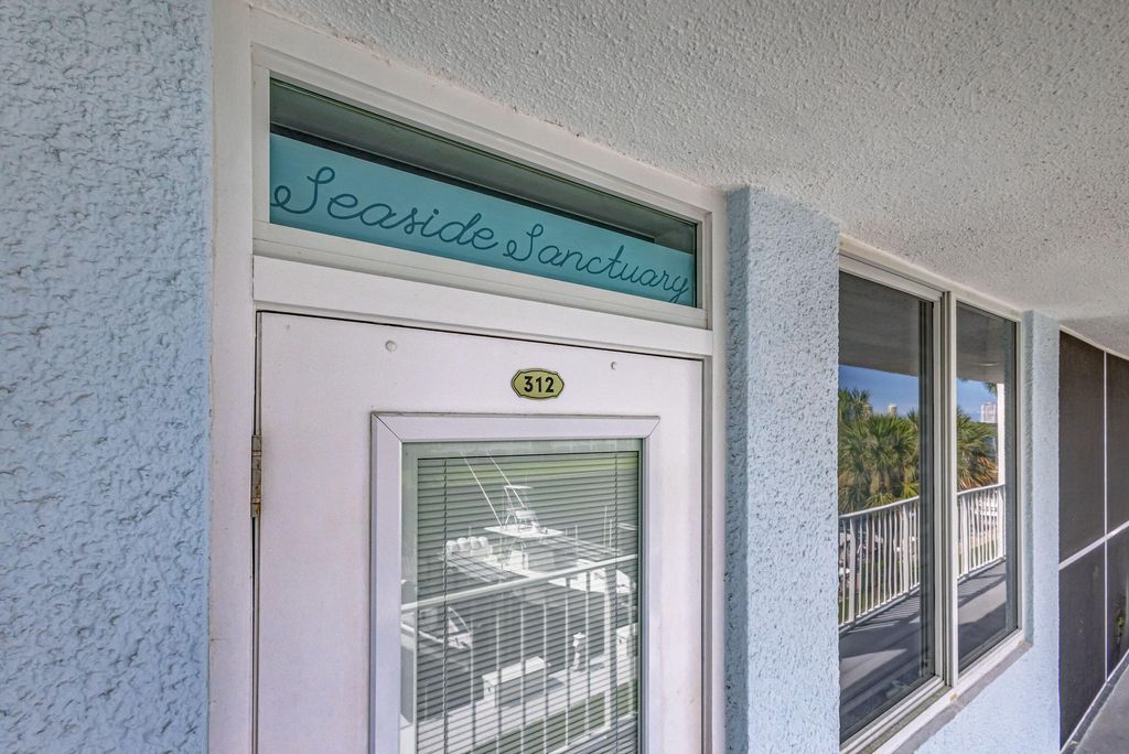 Photo of 104 Paradise Harbour Boulevard #312, North Palm Beach, FL 33408 (MLS # R11066354)