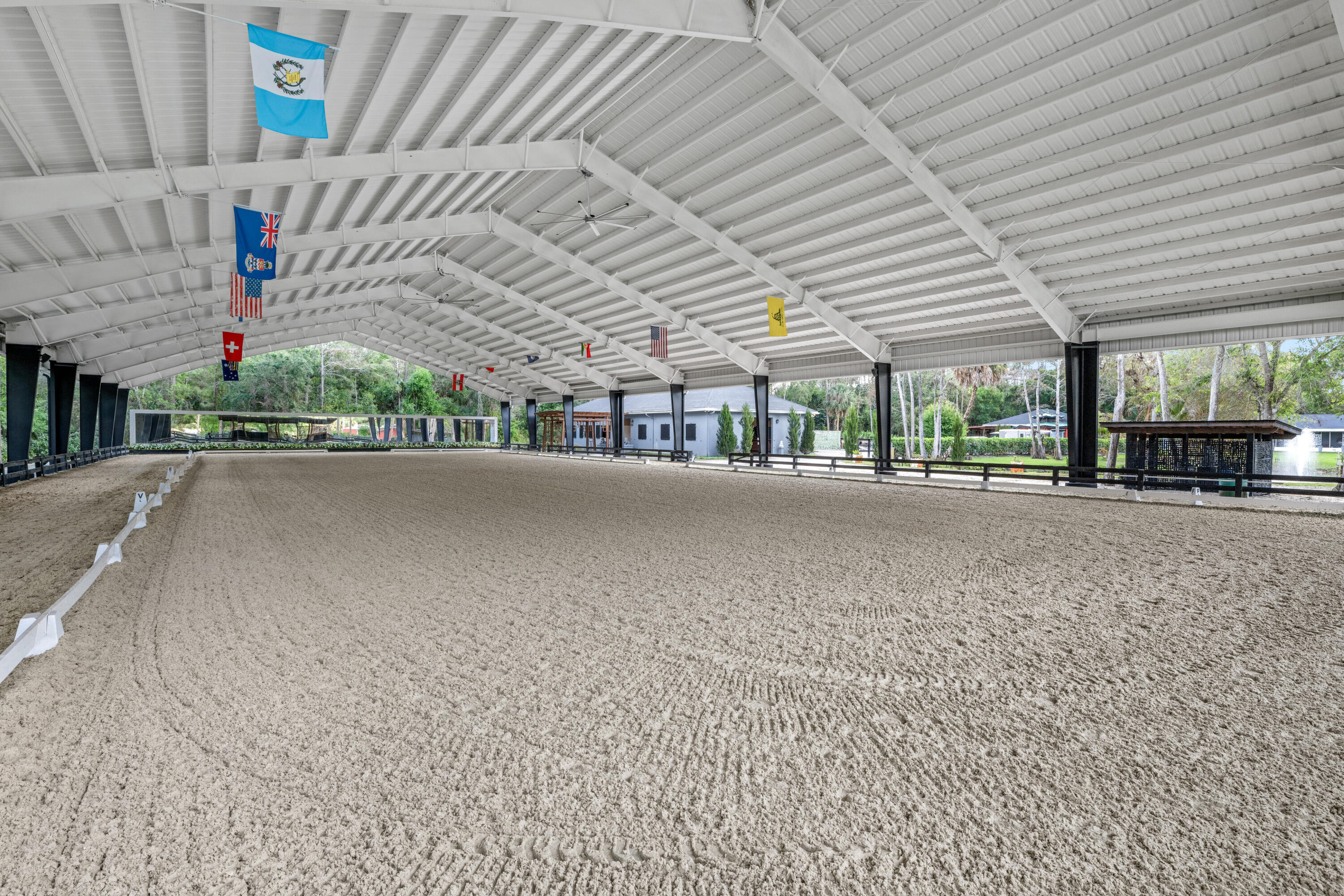 LOXAHATCHEE GROVES - Residential Lease