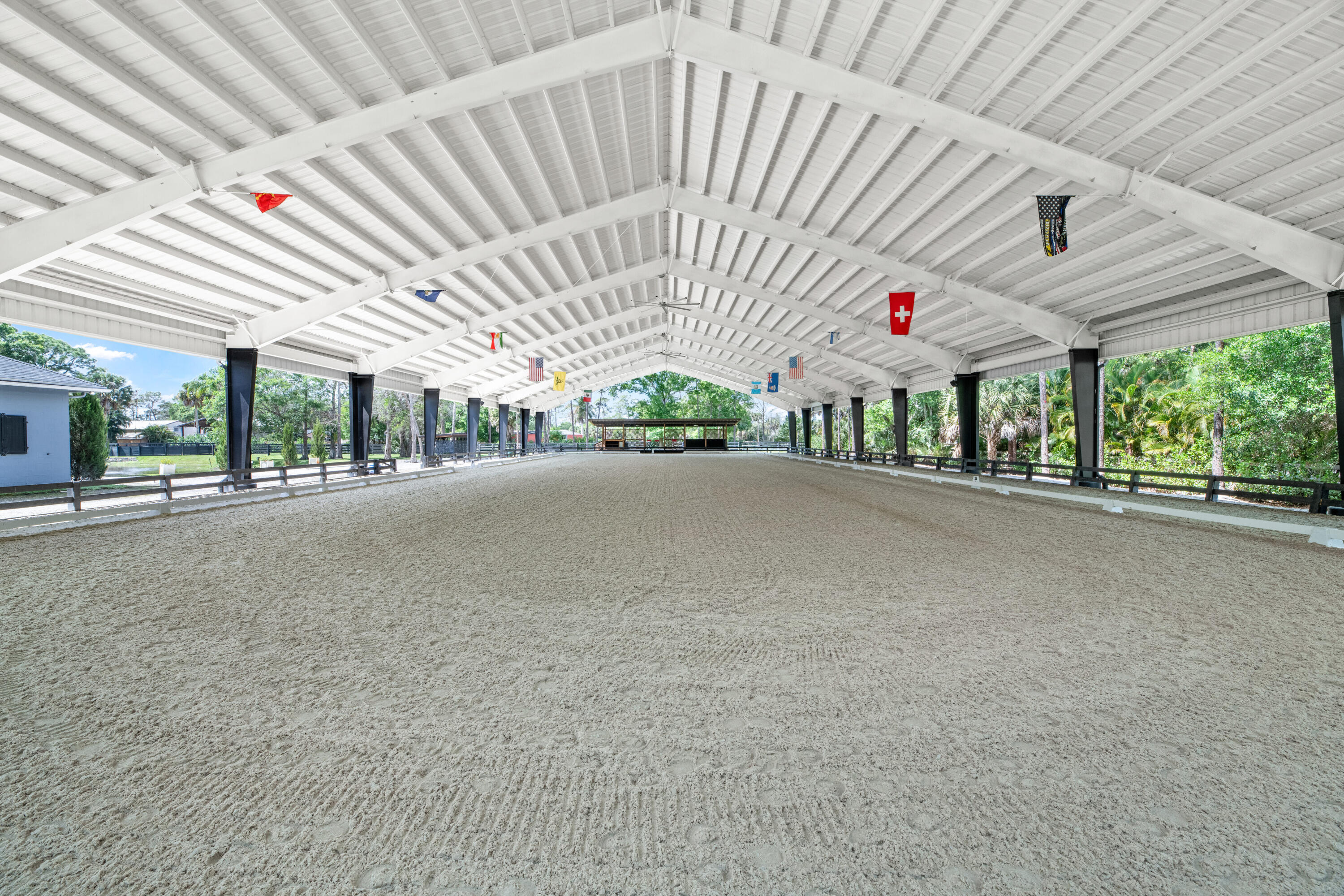 LOXAHATCHEE GROVES - Residential Lease