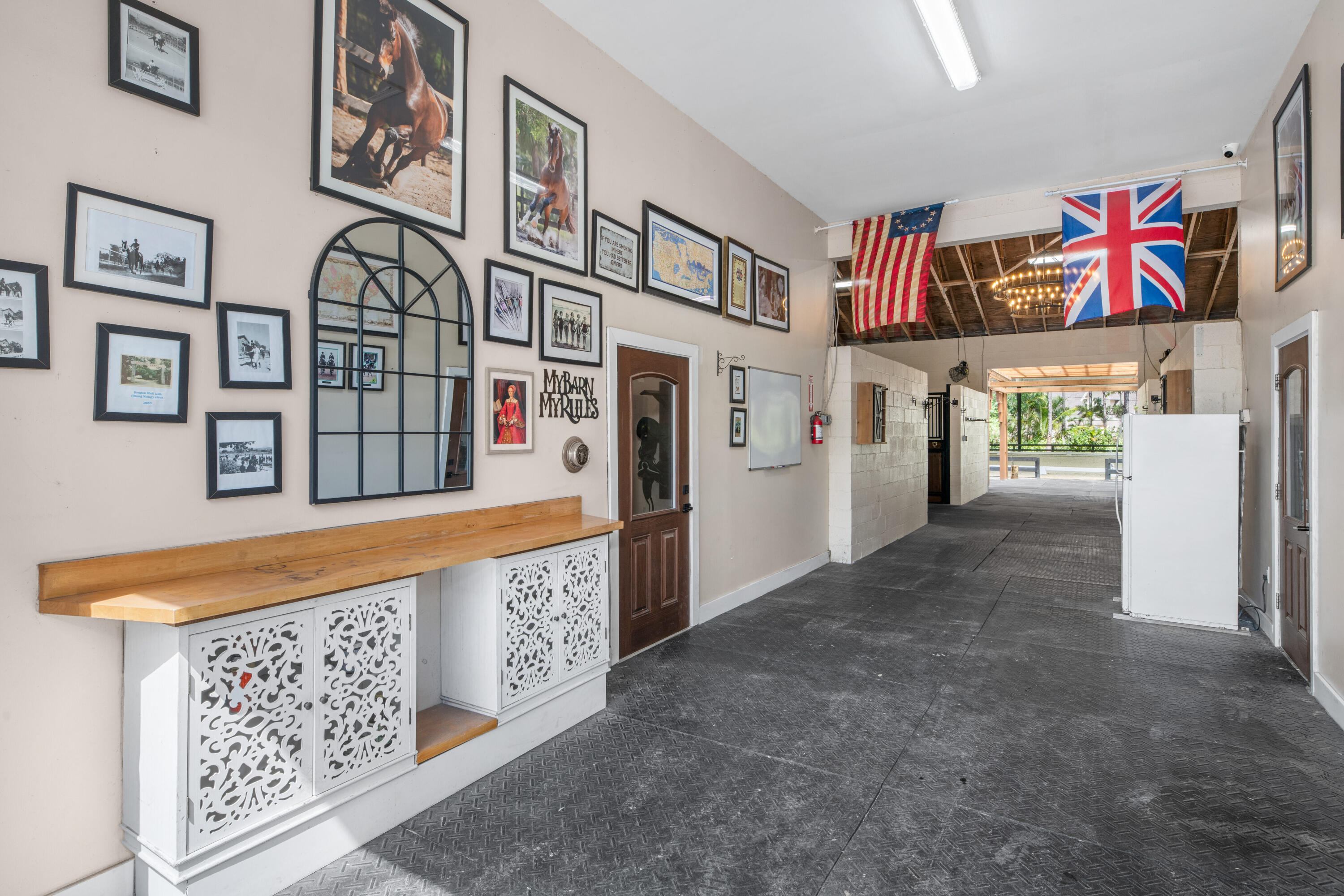 LOXAHATCHEE GROVES - Residential Lease