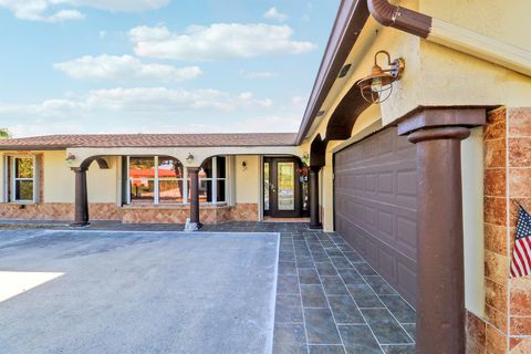 10868 Larch Court Palm Beach Gardens FL 33418