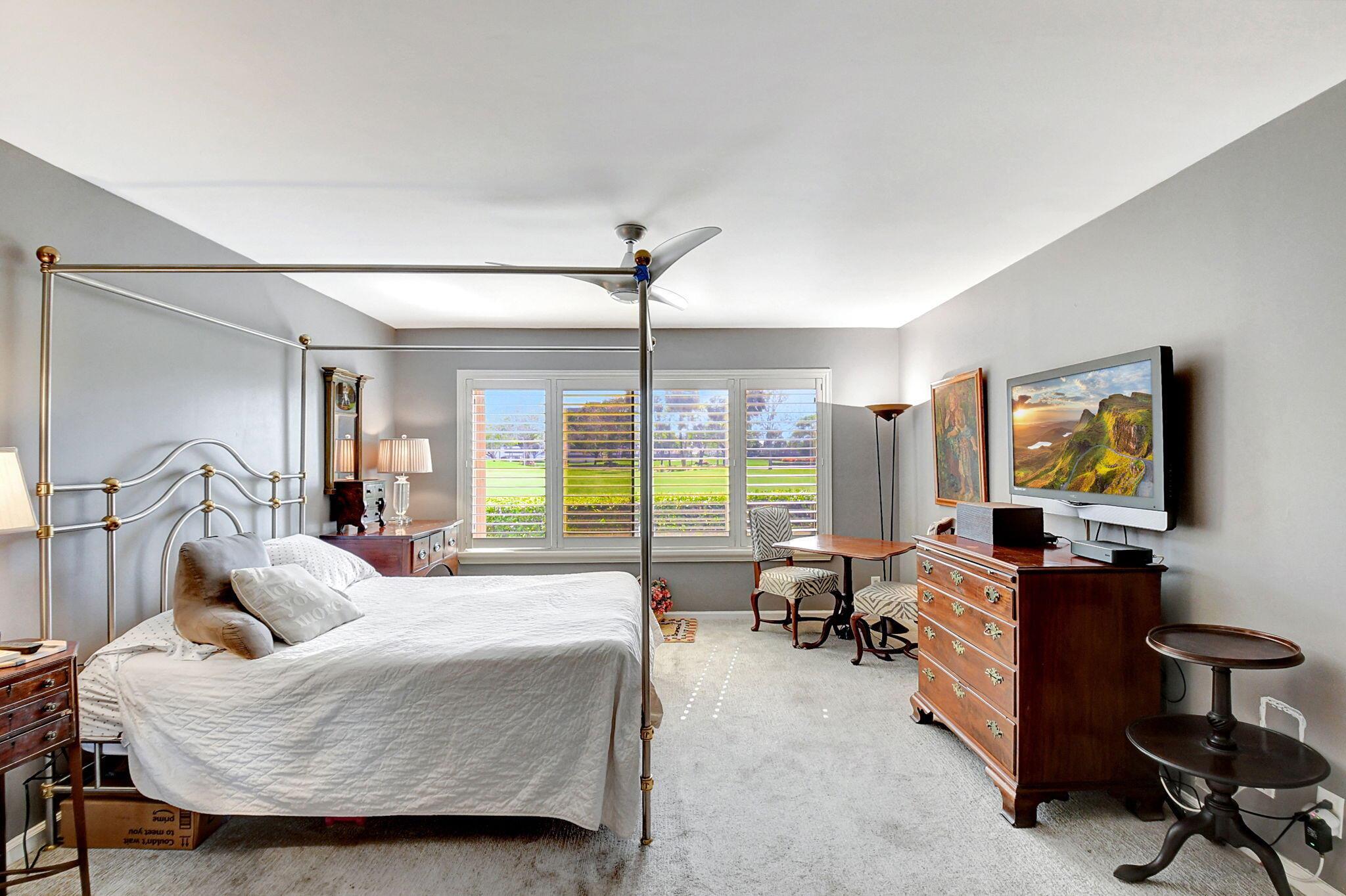 GLENEAGLES CONDO IV - Residential