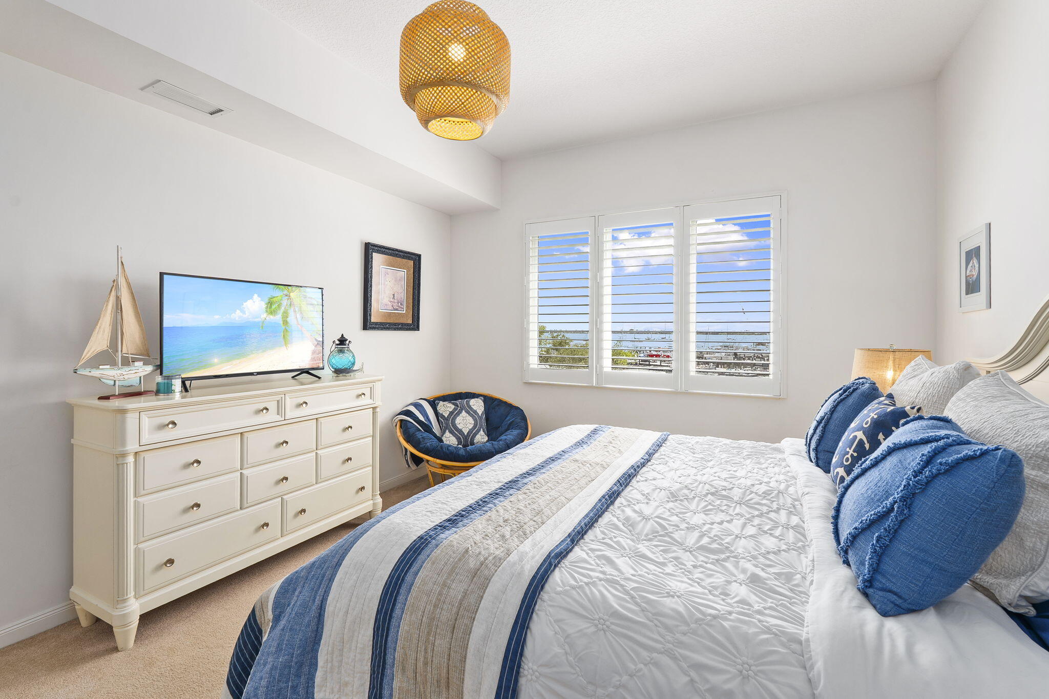 HARBOUR ISLE AT HUTCHINSON ISLAND WEST - Residential