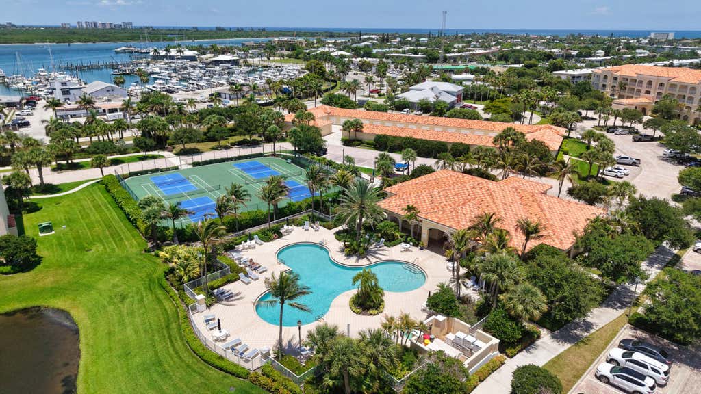 Photo of 34 Harbour Isle Dr DR W #204, Fort Pierce, FL 34949 (MLS # B26033300)