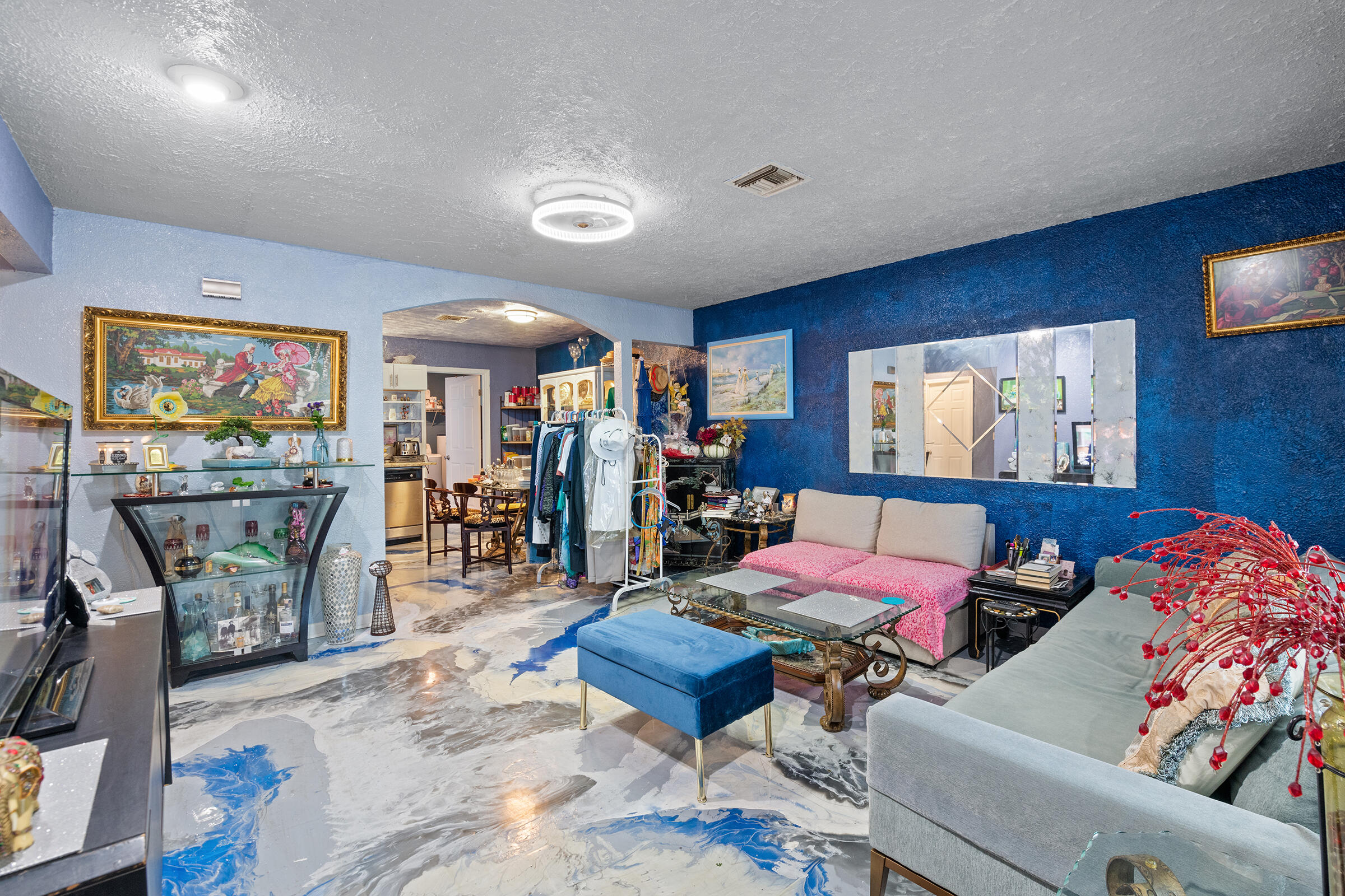 PORT SALERNO VILLAGE - Residential