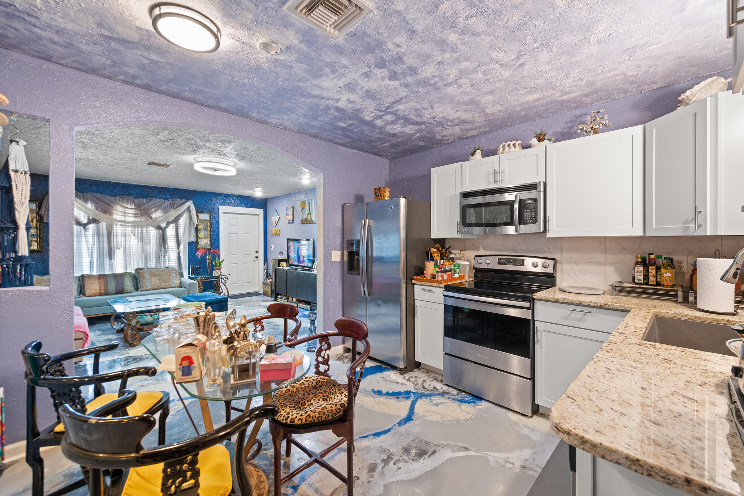 PORT SALERNO VILLAGE - Residential