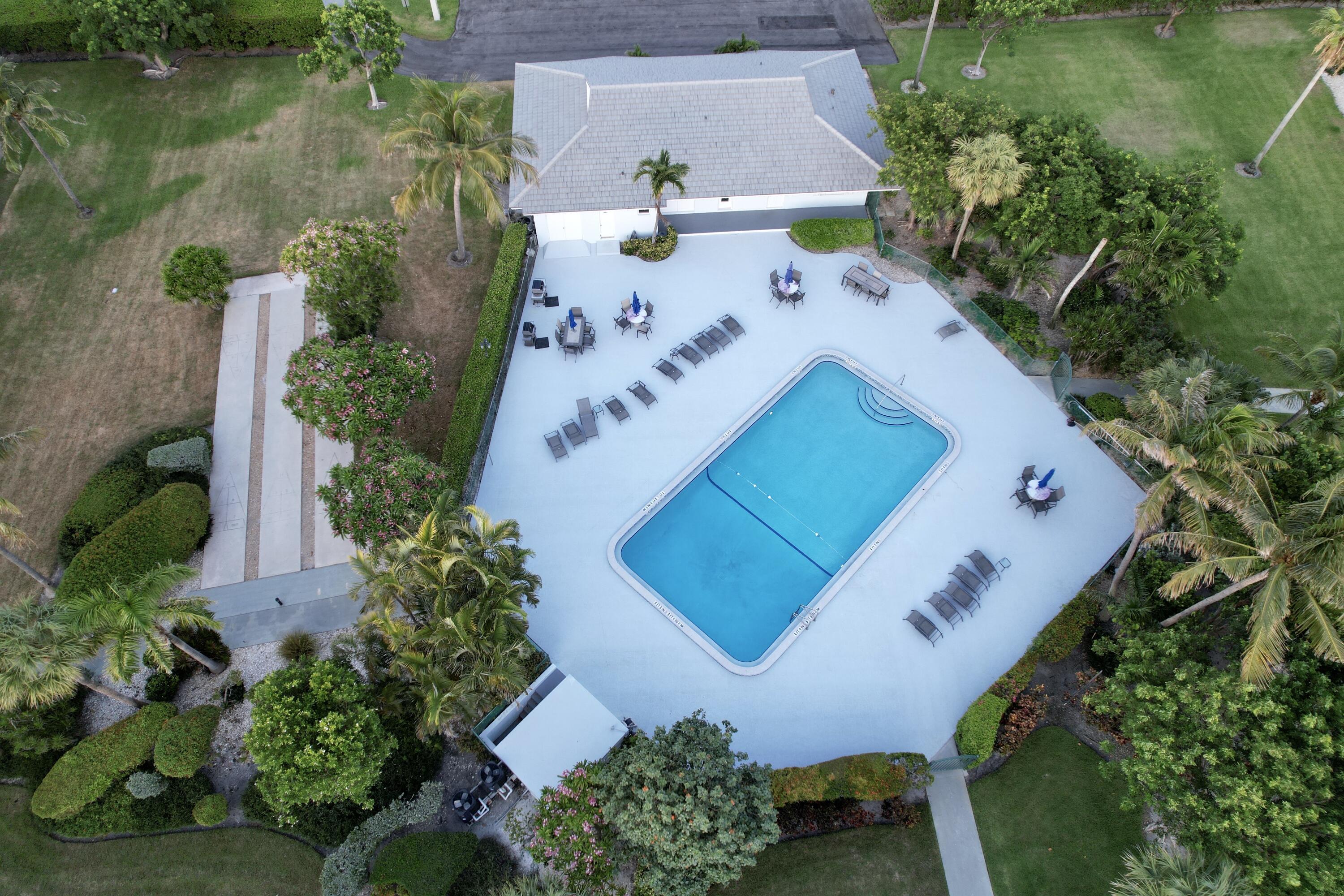 BOCA RATON HARBOUR APTS CONDO - Residential