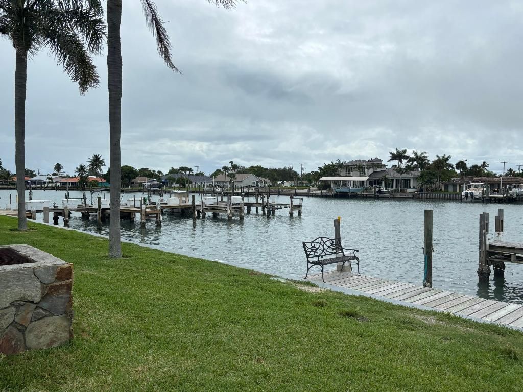 Photo of 1309 Bayshore Drive #104, Fort Pierce, FL 34949 (MLS # R11096266)
