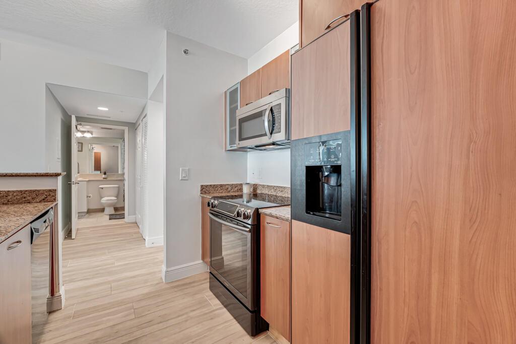 MARINA VILLAGE AT BOYNTON - Residential