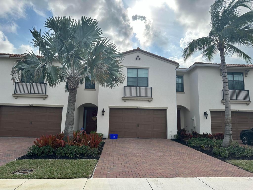 Photo of 9420 Kinley Place, Boca Raton, FL 33428 (MLS # B26010553)