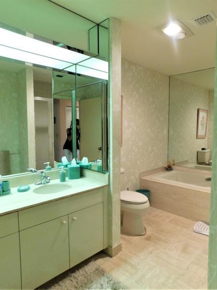 EASTGATE II AT HUNTERS RUN CONDO - Residential